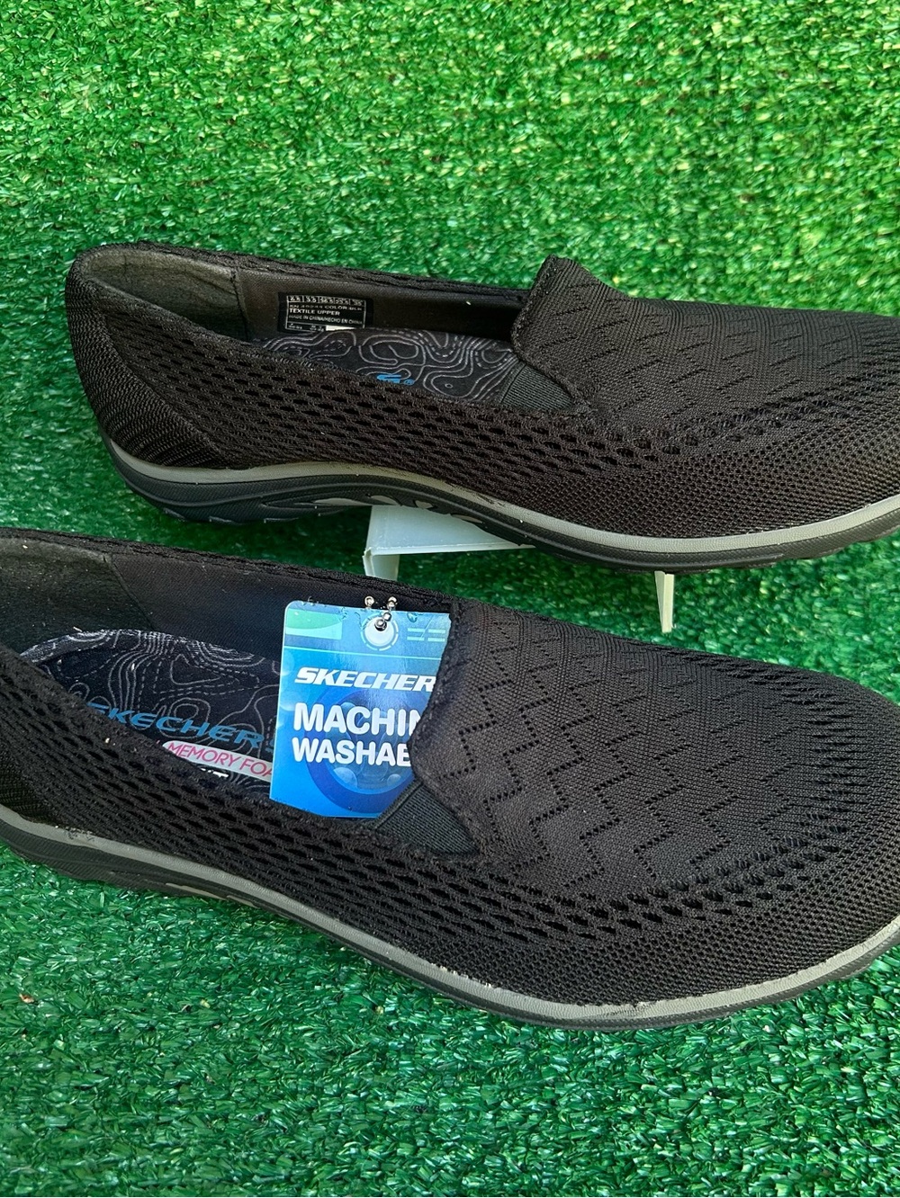 Skechers Reggae Fest Willows Women 6.5 Black Slip On Shoes 49244 NIB Washable